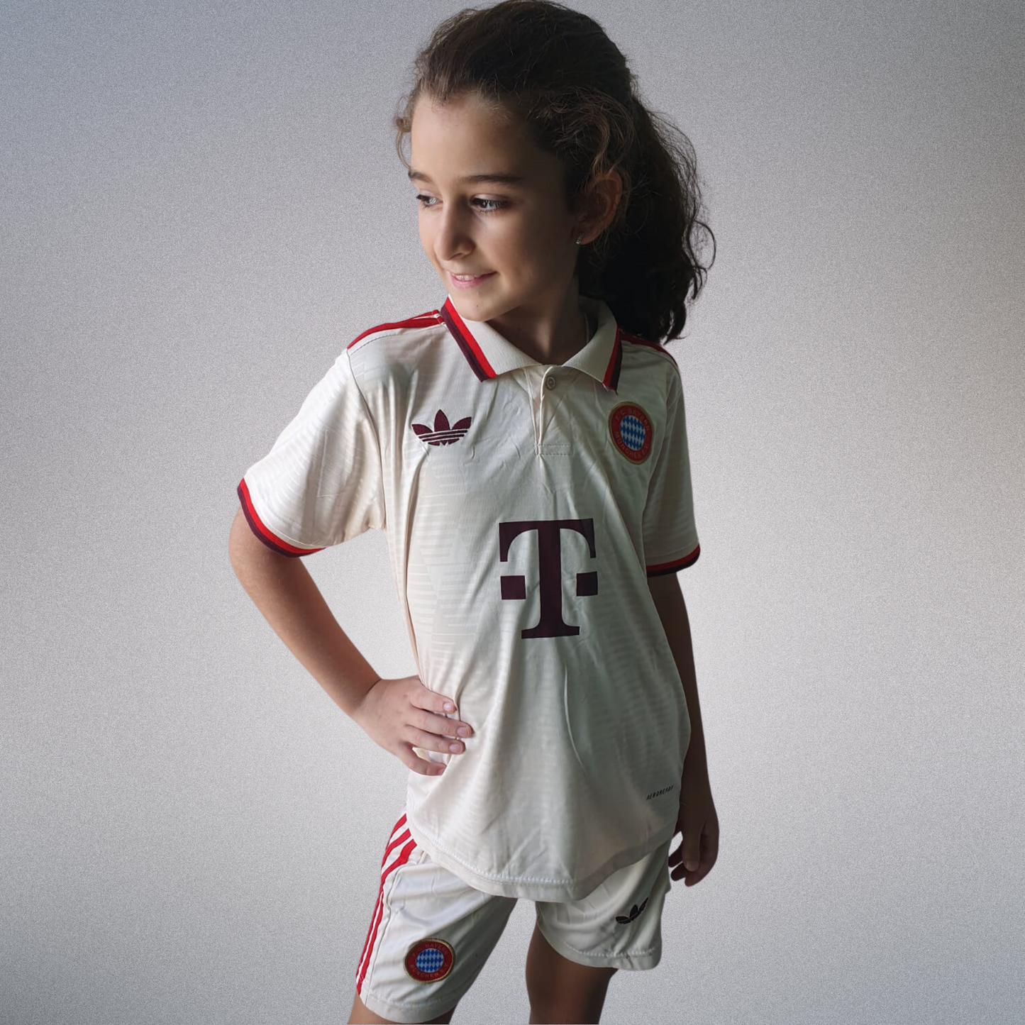 Bayern Munich - 24/25 - Niños